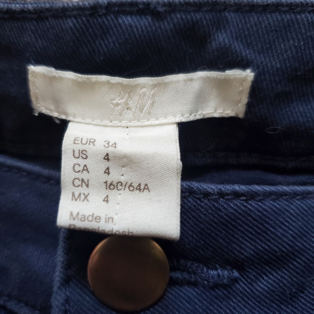 H&M Blue shorts - Picture 5 of 7